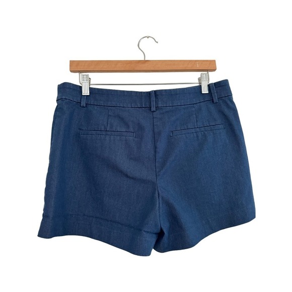 Anne Taylor Loft the Riviera Short Denim Chambray Size 8 - Picture 2 of 4